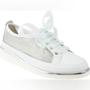 Ron White Novalee Mesh Lace Up Sneaker Silver Sz 7 (37.5)